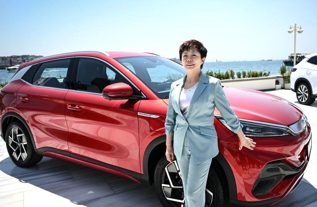 Çin otomotiv devi BYD, Türkiye'de bir milyar dolar yatırım planını askıya aldı