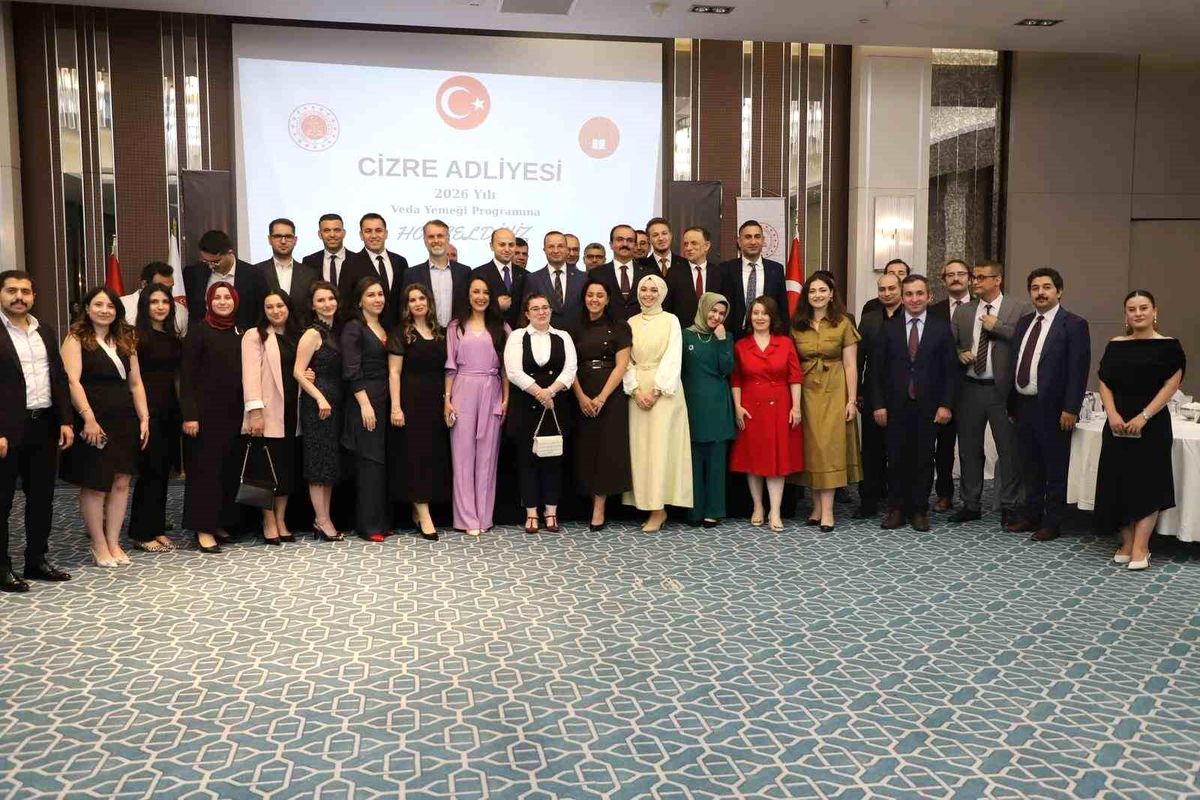 Cizre'de tayini çıkan hakim ve savcılar onuruna veda gecesi düzenlendi