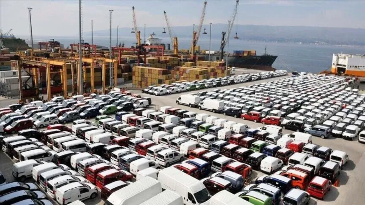 Otomotiv ihracatı ilk 6 ayda 20,8 milyar dolara imza attı!