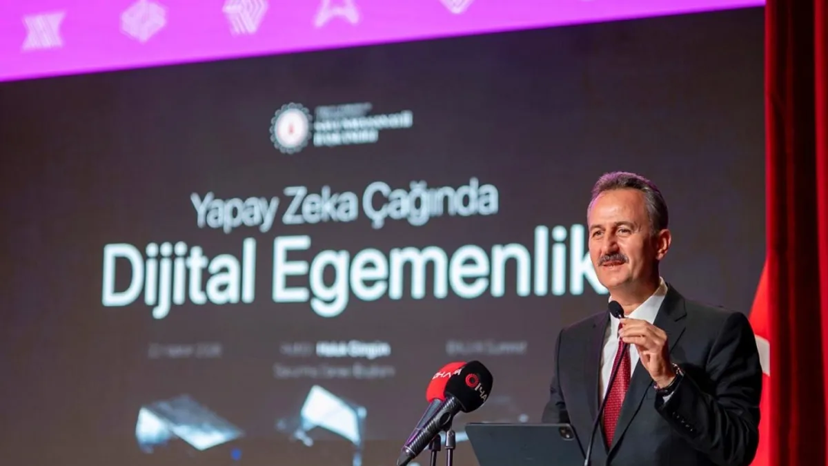 'Ayda 1 milyar dolar civarı savunma sanayi ihracatı yapıyoruz'