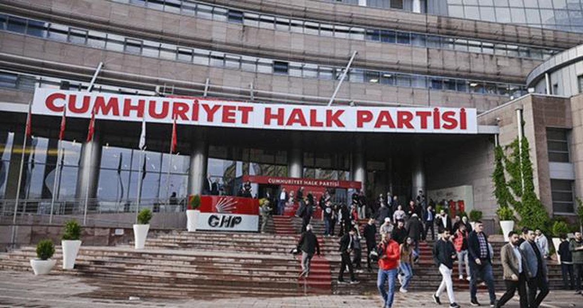 CHP'den hangi üyeler istifa etti (tam liste)? SON DAKİKA! CHP'den istifa eden 28 kişi kimdir, neden istifa ettiler?