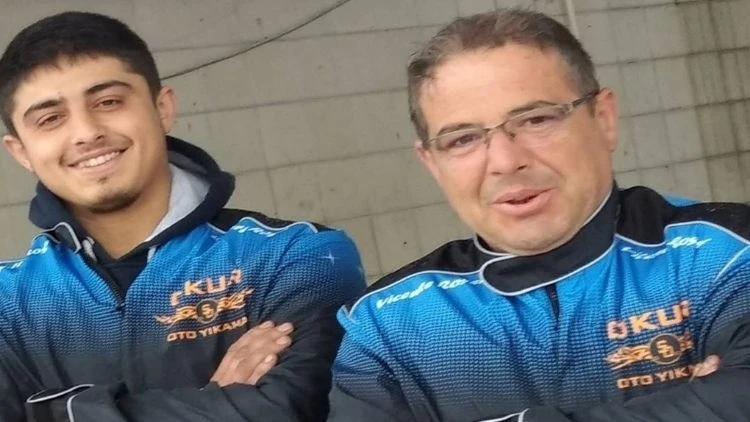 Oğlunu kurtarmak isteyen baba da elektrik akımına kapıldı: 2 ölü