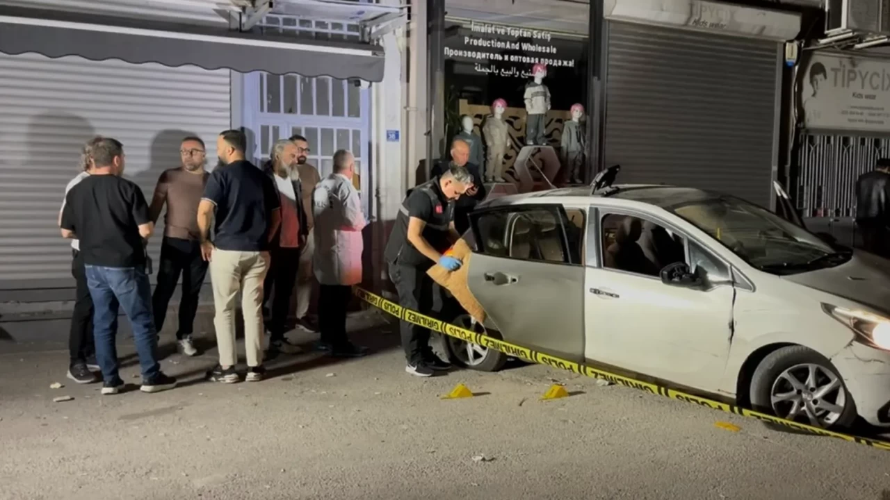 Bursa'da polisin kovaladığı araç sürücüsü yakalanacağını anlayınca intihar etti