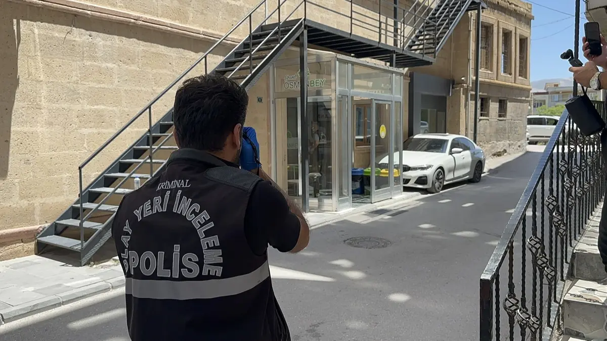 Niğde'de bir kişi otel odasında ölü bulundu