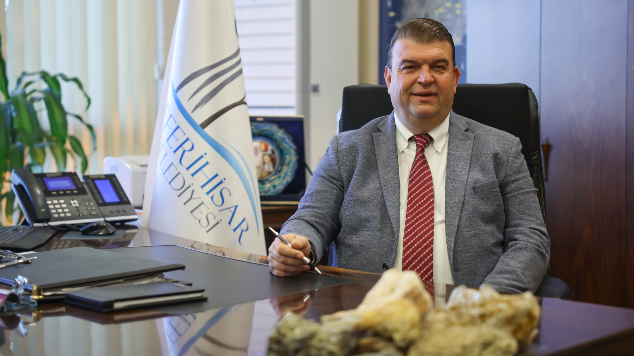 Seferihisar Belediye Başkanı İsmail Yetişkin tutuklandı