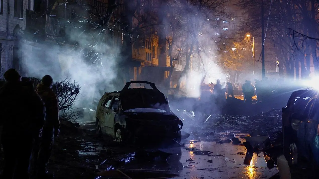 Füzeler başkenti vurdu: Kiev'de ölenlerin sayısının 11'e yükseldi