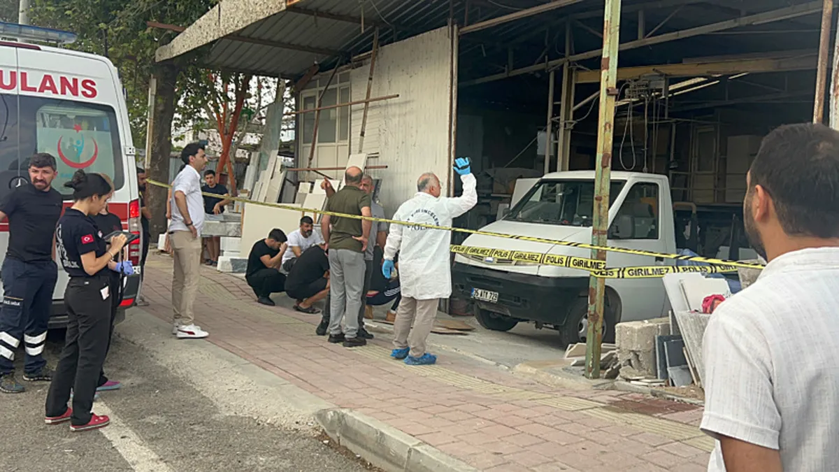 Mermer tezgahının altında kaldı: 2 çocuk annesi feci şekilde can verdi!