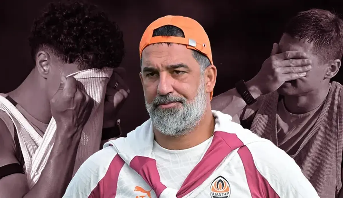 Gözlerinin yaşına bakmadı: Arda Turan'ın öğrencileri daha fazla dayanmadı, kendini yerlere attı