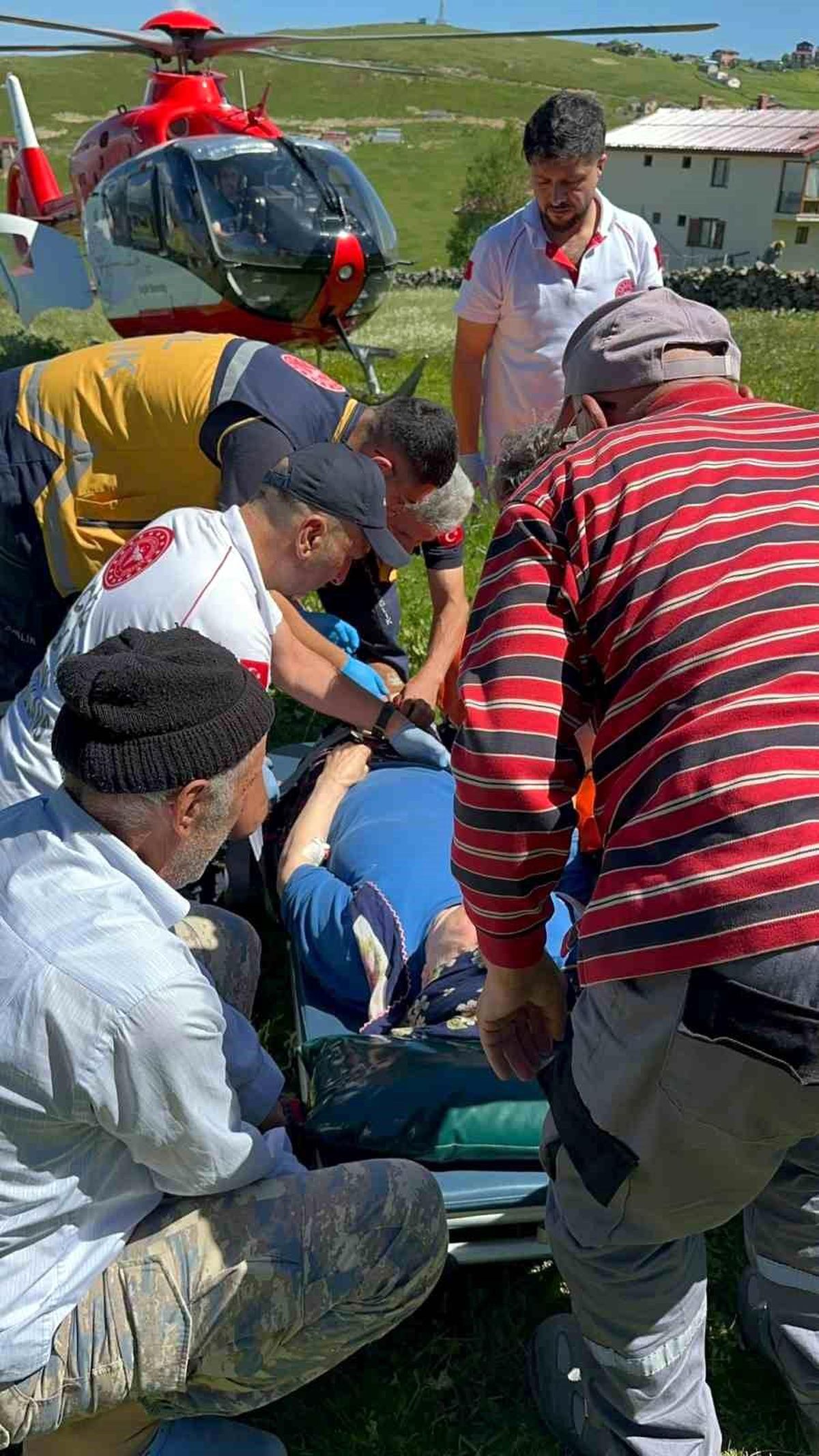 Helikopter ambulans 6 ayda yaklaşık 100 hasta için havalandı