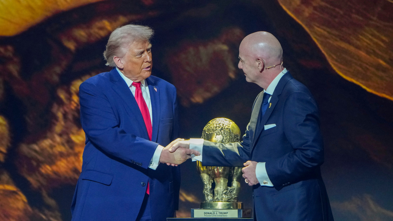 Trump aradı, FIFA ABD’li oyuncunun cezasını askıya aldı