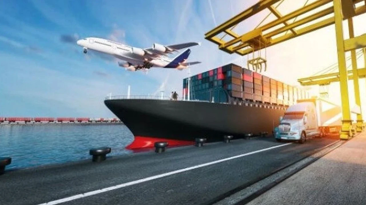 Dış ticaret açığı Mayıs ayında azaldı