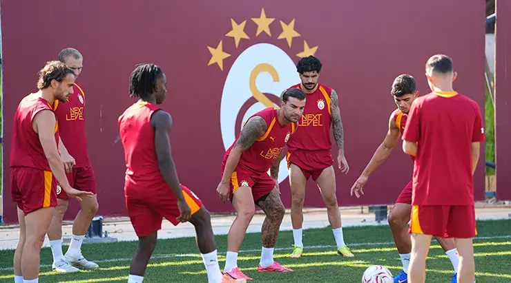 Galatasaray, İstanbul kampında hazırlıkları sürdürdü