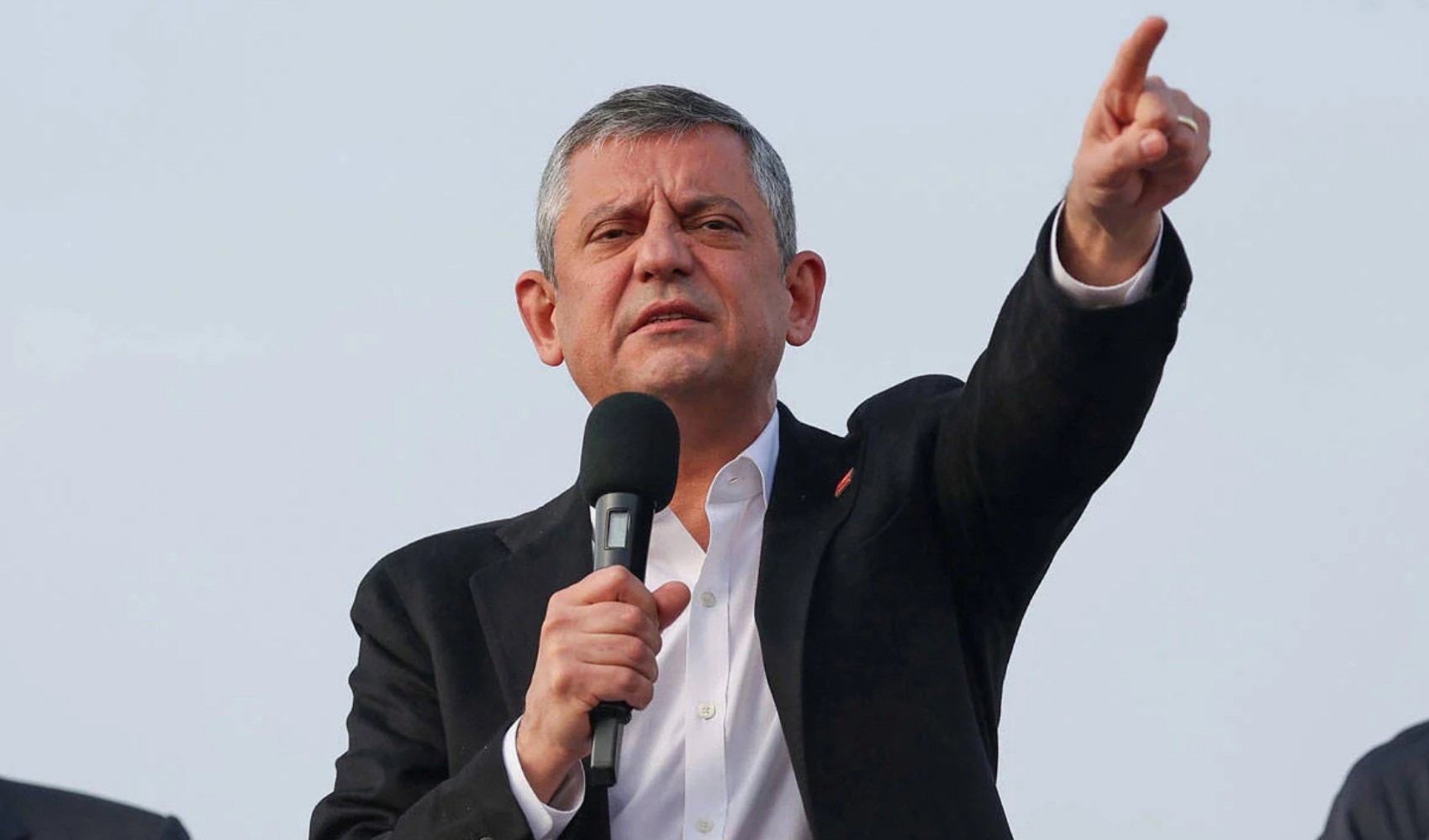 CHP kulislerini hareketlendiren iddia: Özgür Özel cephesi iki partiyle görüştü
