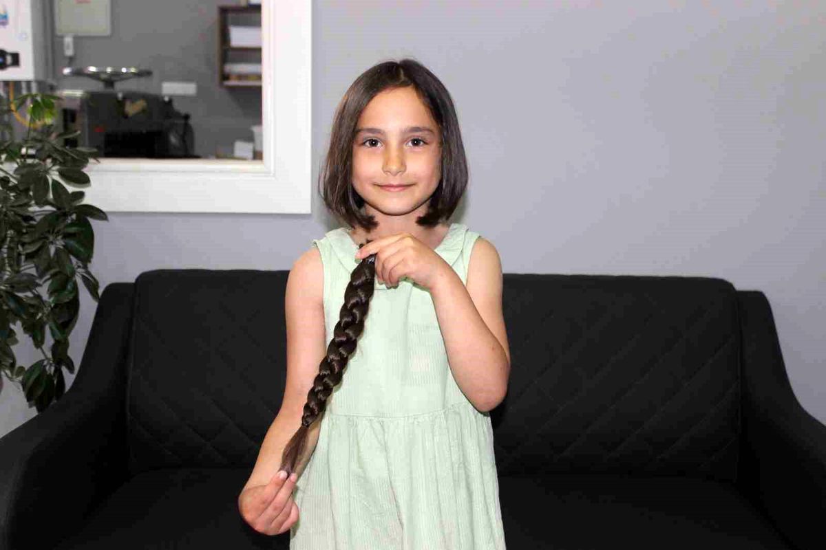 Türkeli'de 9 yaşındaki Eylül'den anlamlı bağış