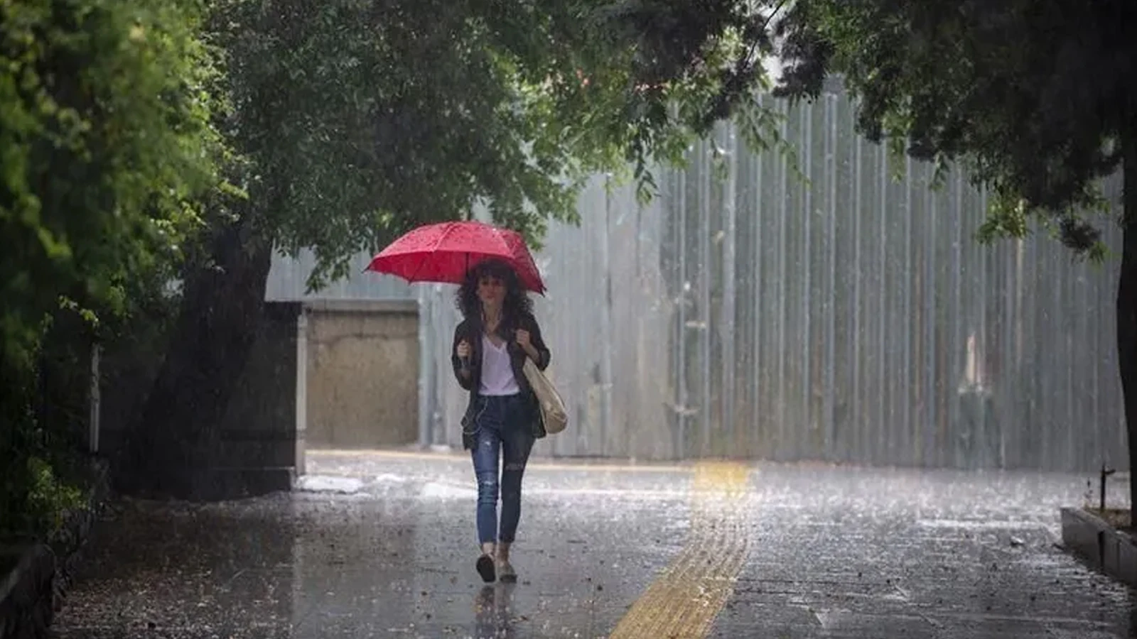 Meteoroloji'den 5 il için sarı kod: Kuvvetli yağışlara dikkat!