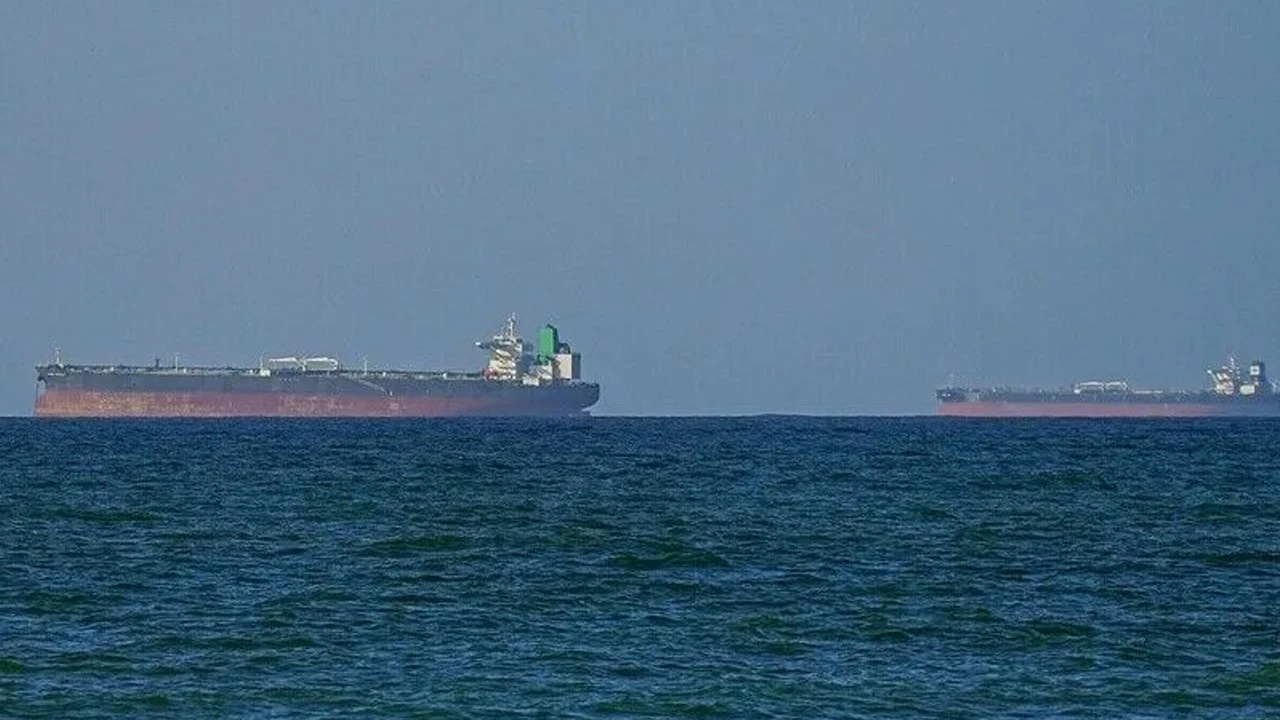 Husilerden deniz ablukası: 6 gemi durduruldu