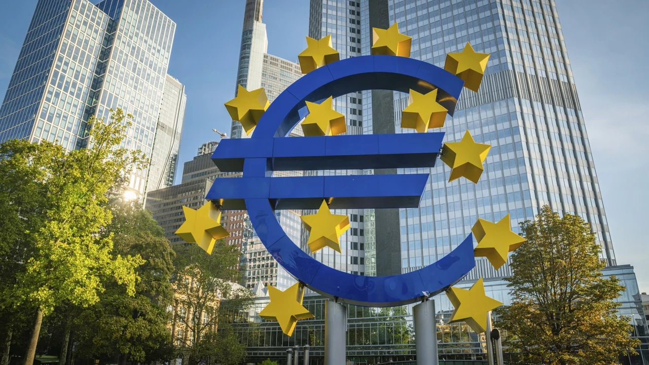 Euro Bölgesi'nde yatırımcı güveni iki aydır yükselişte