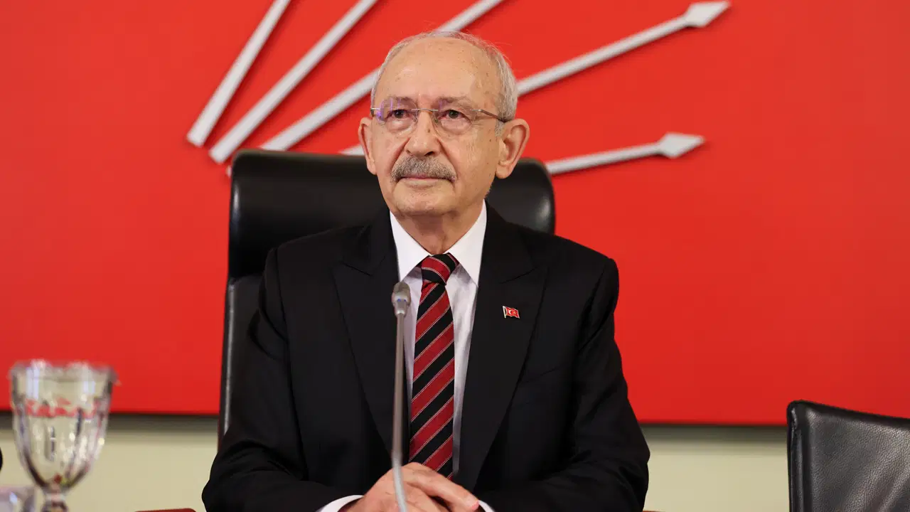 CHP'deki 'butlan' yönetiminden yeni ihraç listesi: Aralarında milletvekilleri de var...