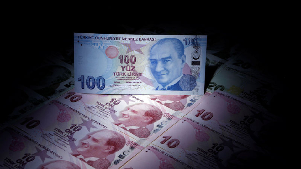 Carry getirisinde TL üst sıralarda