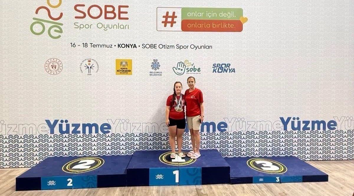 Özel Sporcu Elif Oral'dan 6 Türkiye Şampiyonluğu