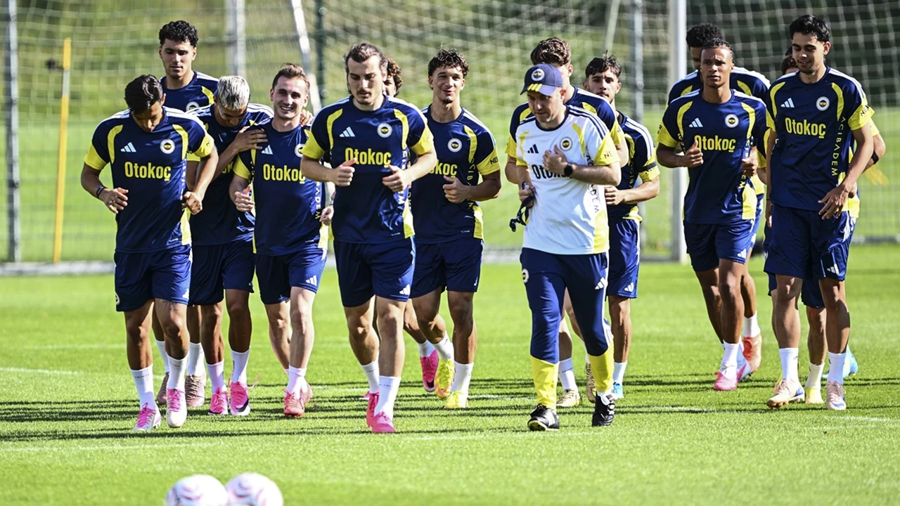 Fenerbahçe'nin UEFA Şampiyonlar Ligi 3. Eleme Turu'ndaki rakipleri belli oldu