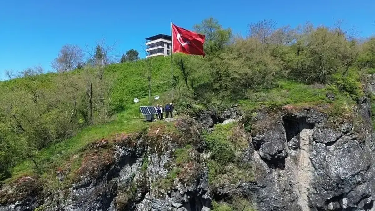 Giresun'da köye yıldırım düştü: Ezan sistemi çöktü