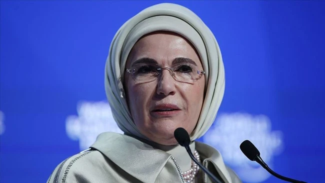 Emine Erdoğan'dan 'Sürdürülebilir Bir Gelecek İçin Sıfır Atık' sergisi paylaşımı