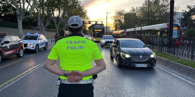 'Huzur İstanbul' uygulamasında 1018 şüpheli yakalandı