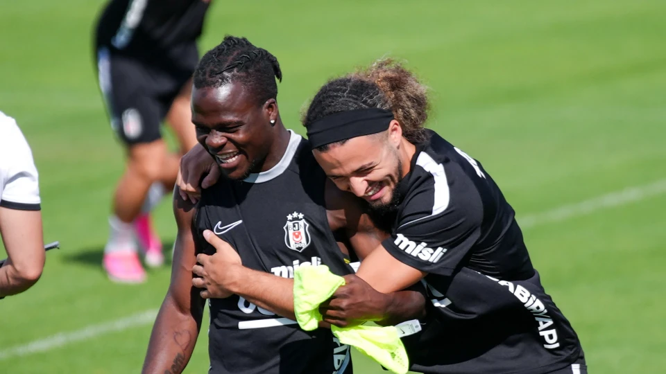 Beşiktaş, Midtjylland maçı hazırlıklarına devam ediyor