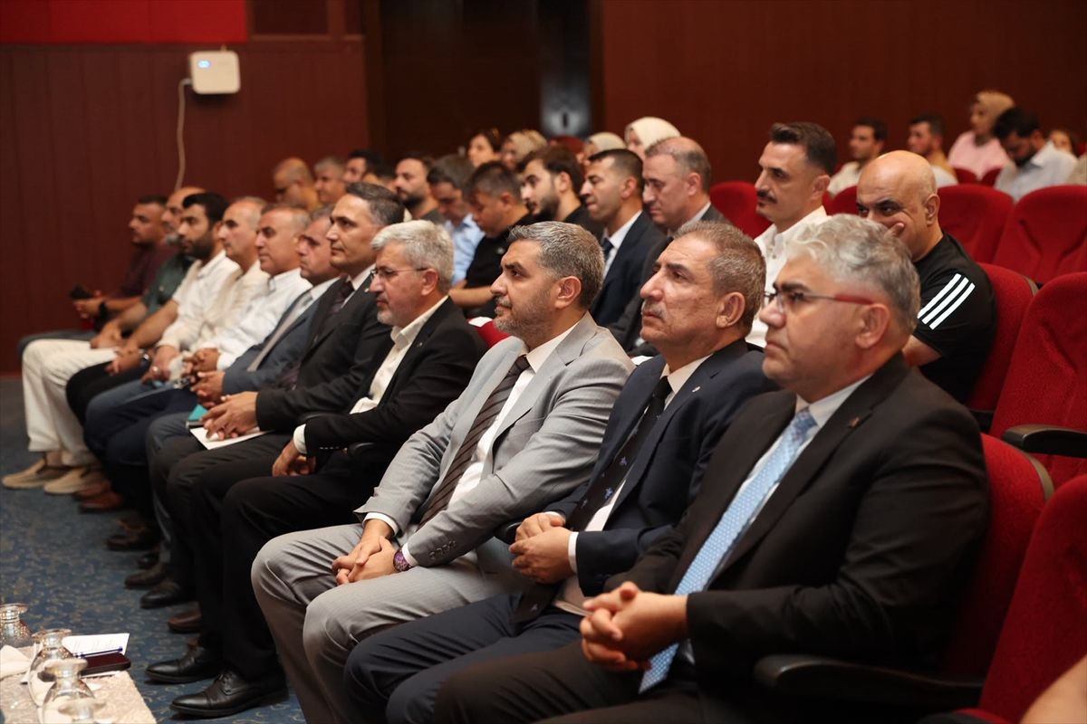 Mardin'de 15 Temmuz Demokrasi ve Milli Birlik Günü dolayısıyla anma programı yapıldı