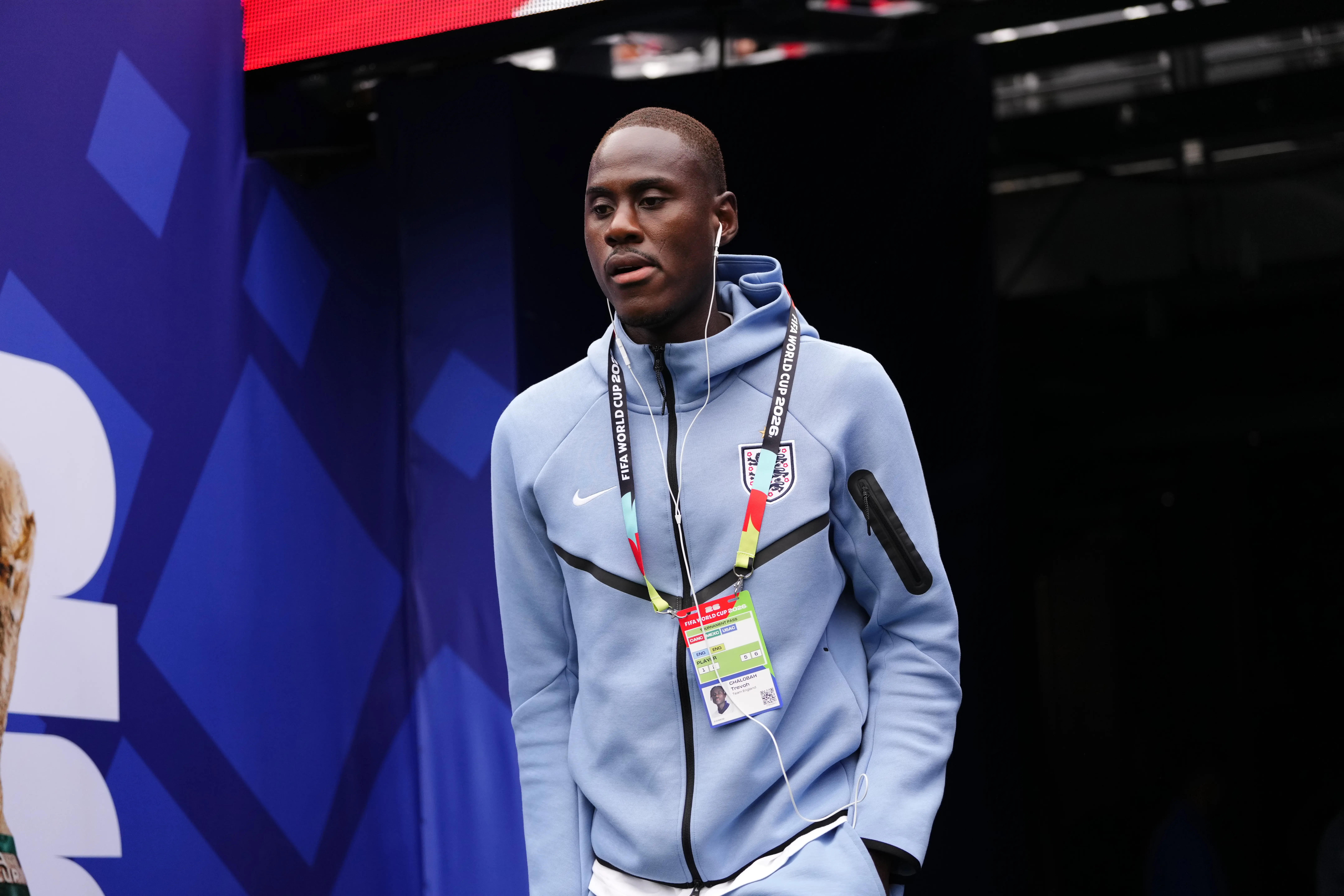 Como, Trevoh Chalobah transferinde sona doğru