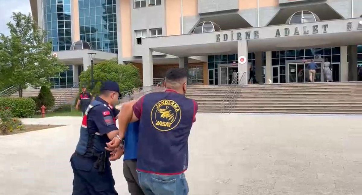 Çalınan altınlar aileye teslim edildi, zanlı tutuklandı