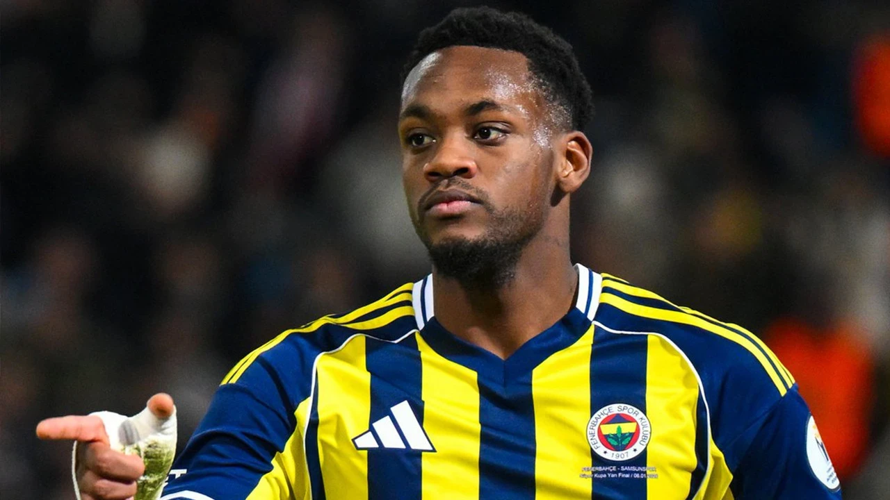 Galatasaray transfer etmek istiyordu! Jhon Duran’ın paylaşımı ortalığı karıştırdı