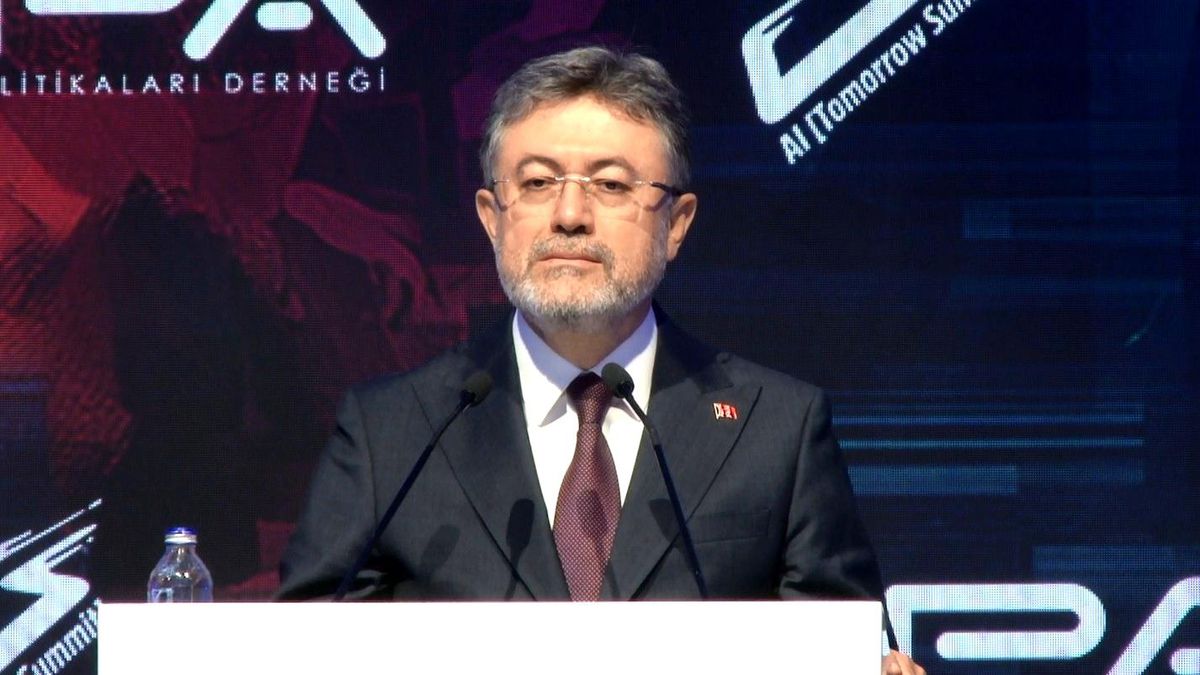Bakan Yumaklı: "Tarım ve Orman Sektöründe Yapay Zeka Destekli Dijital Dönüşüm Strateji Belgesi ve Eylem Planımızı hazırl..
