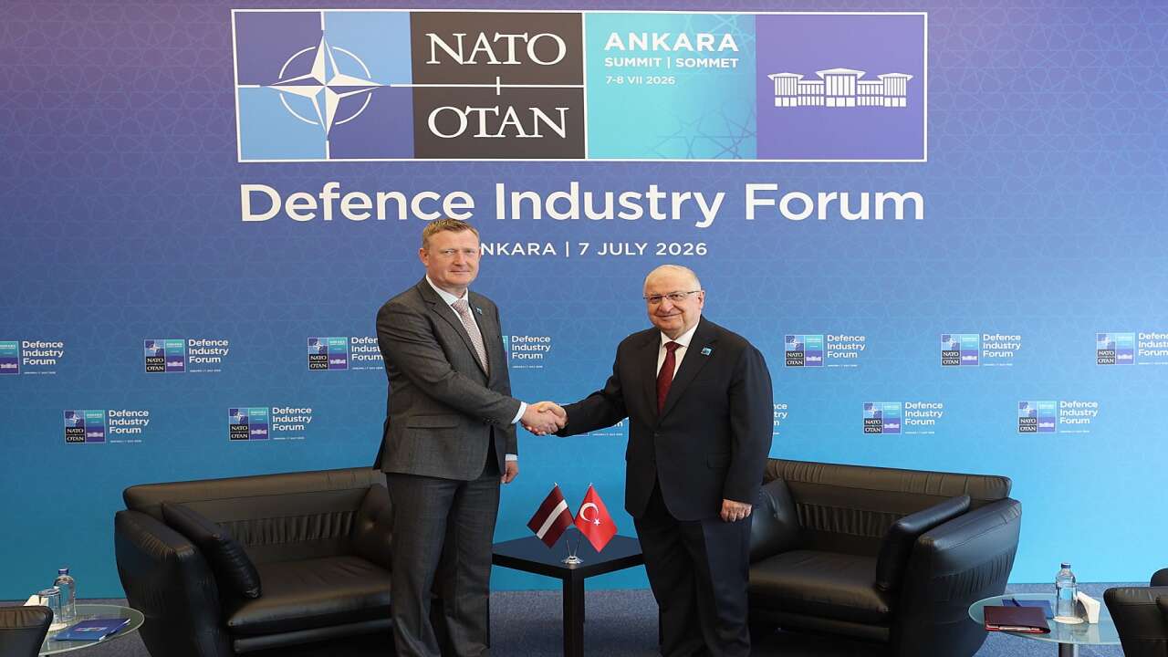Bakan Güler'den NATO Zirvesi'nde yoğun savunma diplomasisi