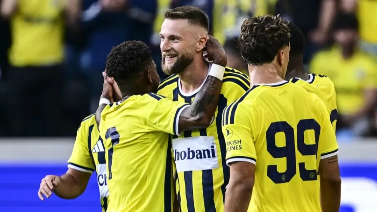 Fenerbahçe fırtına gibi başladı! İlk maçta 5 gollü zafer