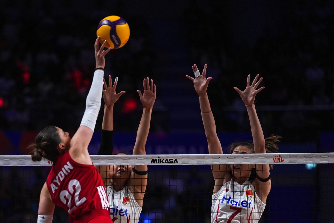 Türkiye-Çin voleybol maçı kaç kaç? Setlerde son durum