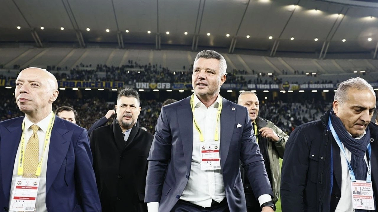 Sadettin Saran giderayak 2 transfer yaptı: Fenerbahçe resmen açıkladı