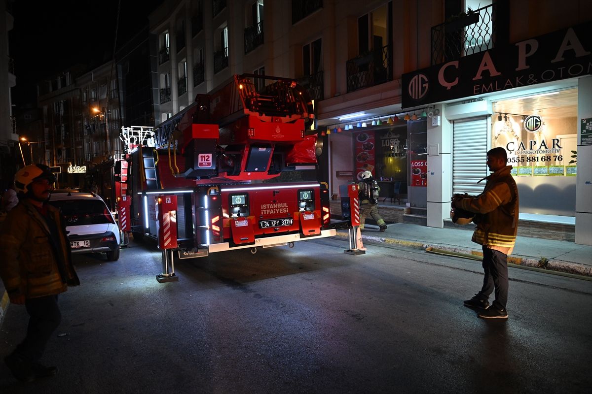 Esenyurt'ta otelde çıkan yangın söndürüldü