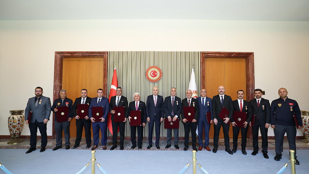 TBMM Başkanı Kurtulmuş'tan 15 Temmuz gazilerine Teşekkür Beratı
