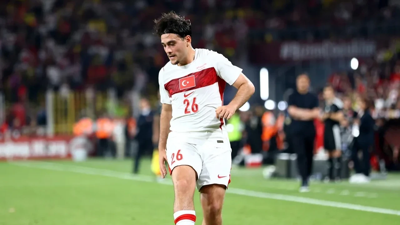 Trabzonspor'un yeni transferi Aral Şimşir Trabzon'da: İşte ilk sözleri