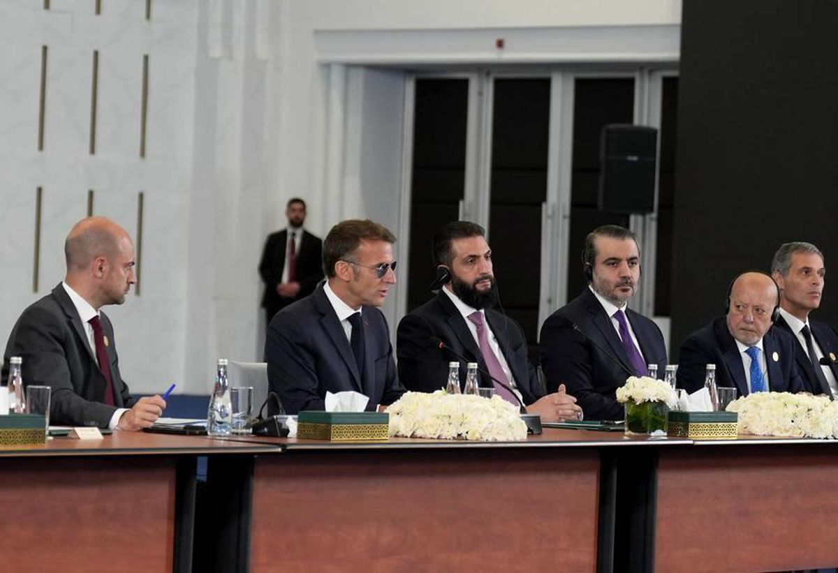 Suriye ve Fransa, Macron'un Ziyareti Sırasında Yatırım Anlaşmaları İmzaladı