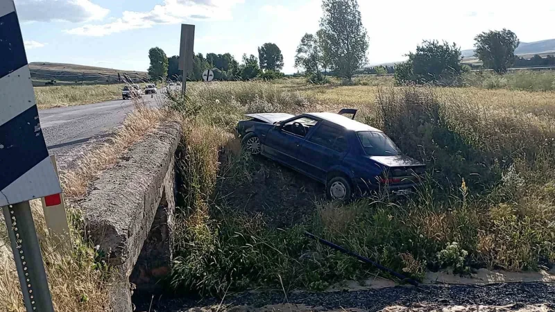 Tokat’ta otomobil şarampole uçtu: Bir kişi hayatını kaybetti