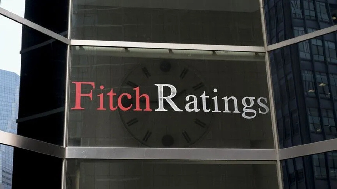 Fitch Ratings, Türkiye'nin kredi notunu sabit bıraktı