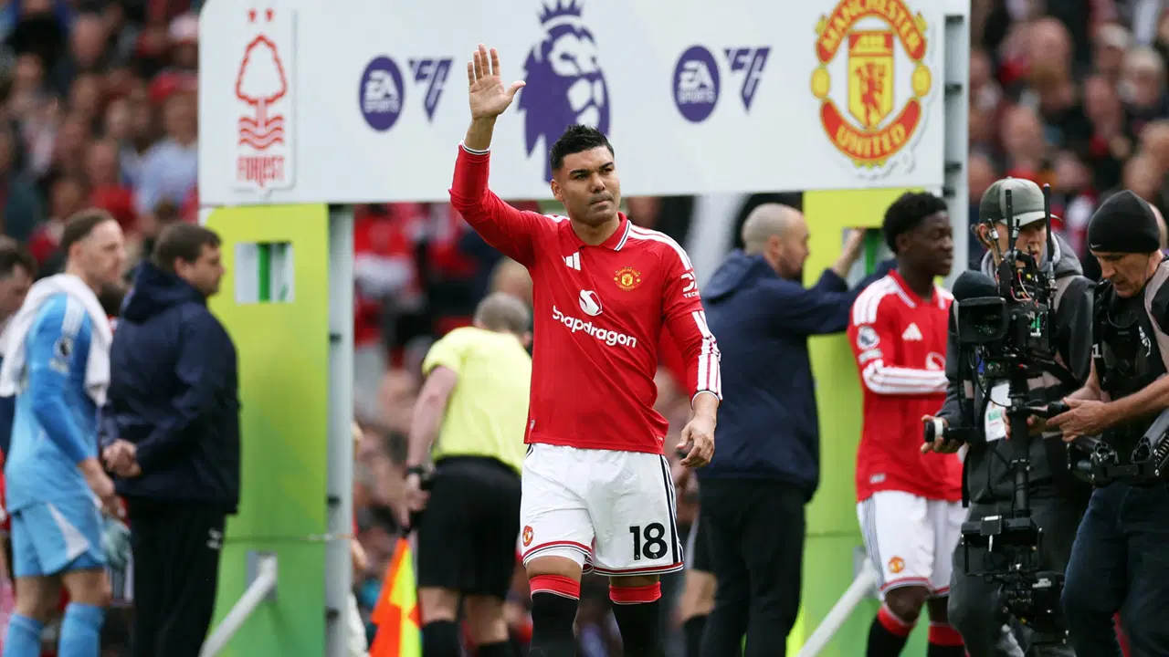 Manchester United'dan 3 isme resmi veda!