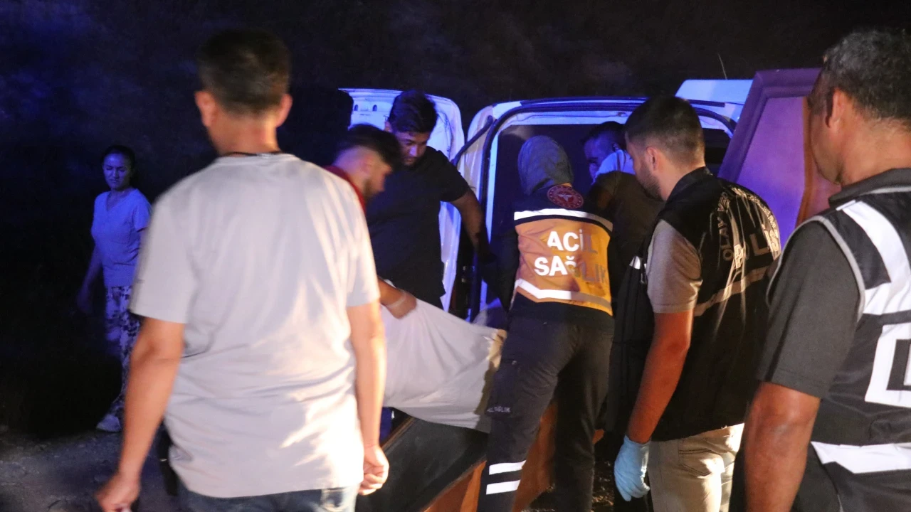 Husumetlilerin silahlı kavgası kanlı bitti: 1 ölü, 3 yaralı
