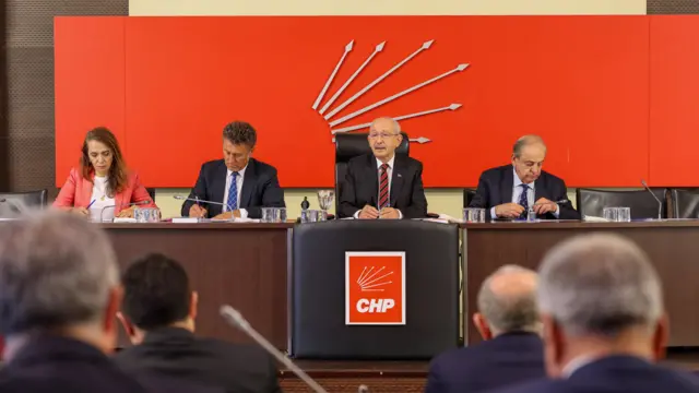 CHP'de ihraçlar Parti Meclisi'nde eleştirildi: Kılıçdaroğlu frene basacak mı?