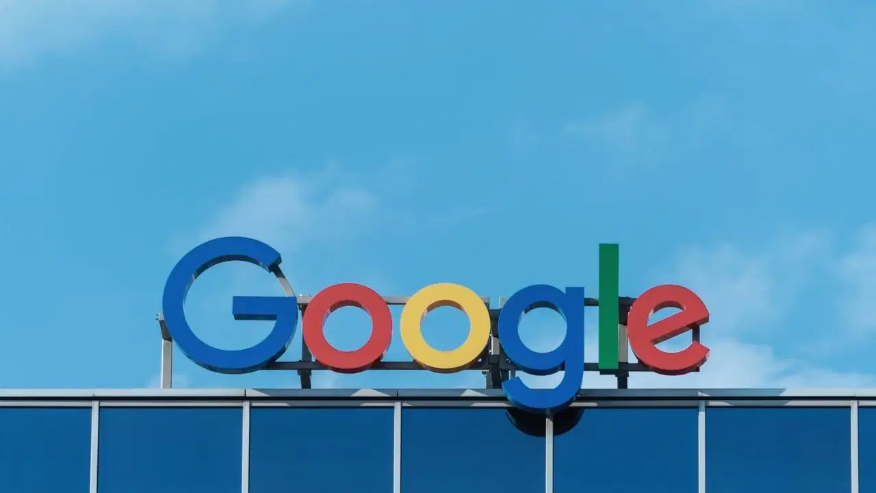 İngiltere'den Google'a yapay zeka odaklı yeni kural