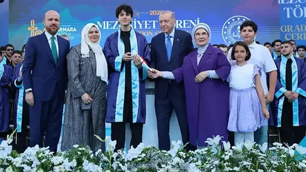 Cumhurbaşkanı Erdoğan, İTO Marmara Anadolu İmam Hatip Lisesi Mezuniyet Töreni'ne katıldı