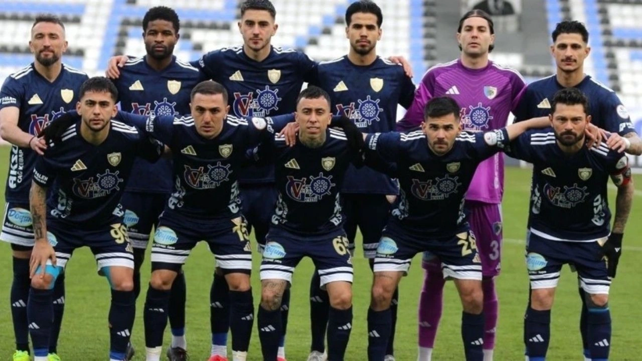 Erzurumspor'dan ayrılır ayrılmaz kapanın elinde kaldılar: Yeni takımları belli oldu